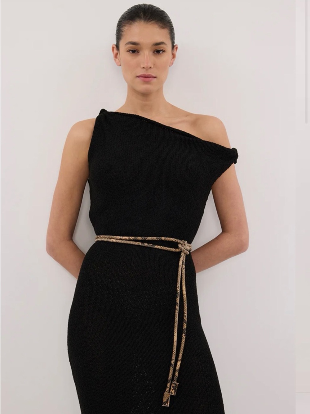 DISSH One-Shoulder Black Knit Dress